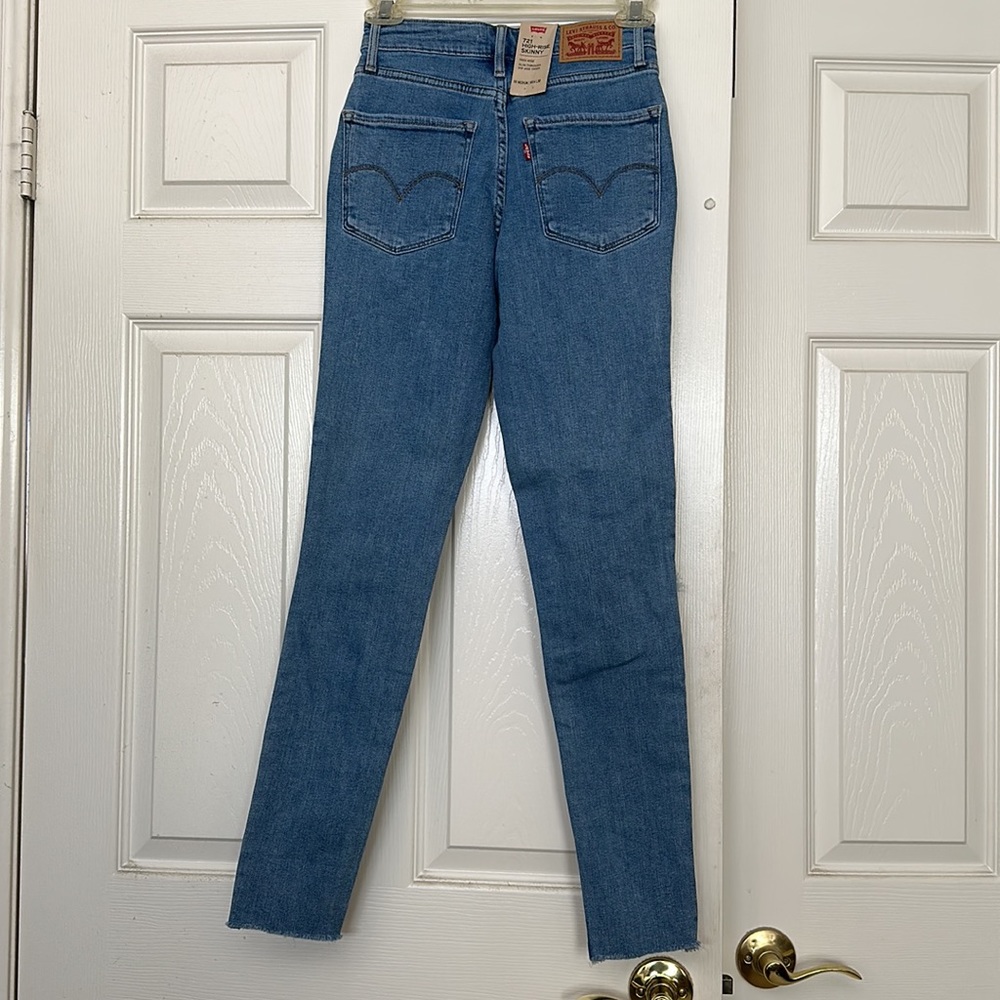 Levi 721 denim ripped jeans, high rise skinny, zipper up - Picture 2 of 2
